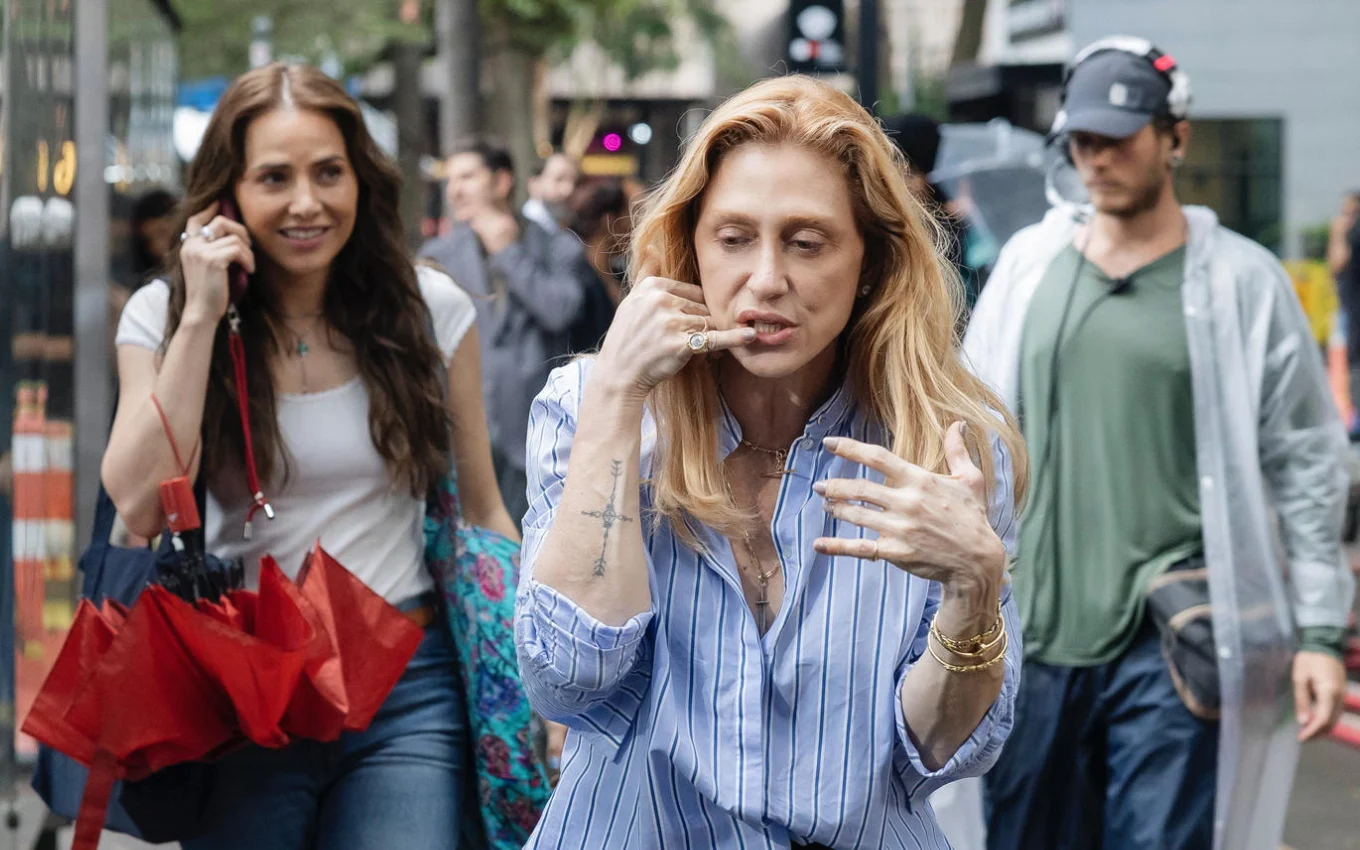 Amora Mautner diretora de Quem Ama Cuida