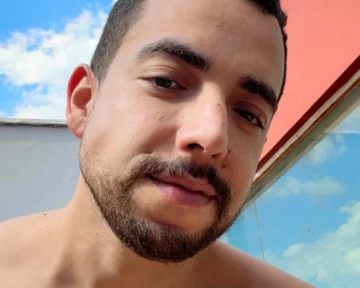 Lucas Selfie