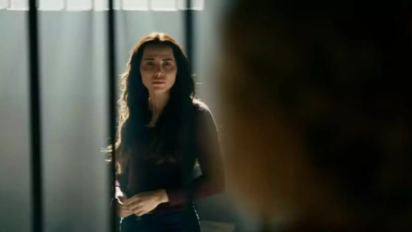 Letícia Colin como Adriana em Quem Ama Cuida