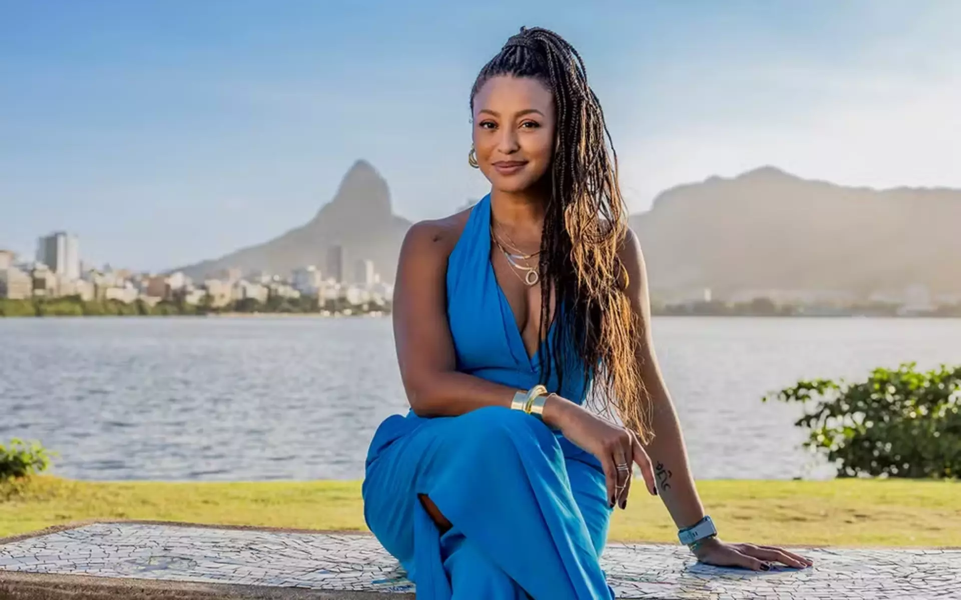 Sheron como Bela em Por Você