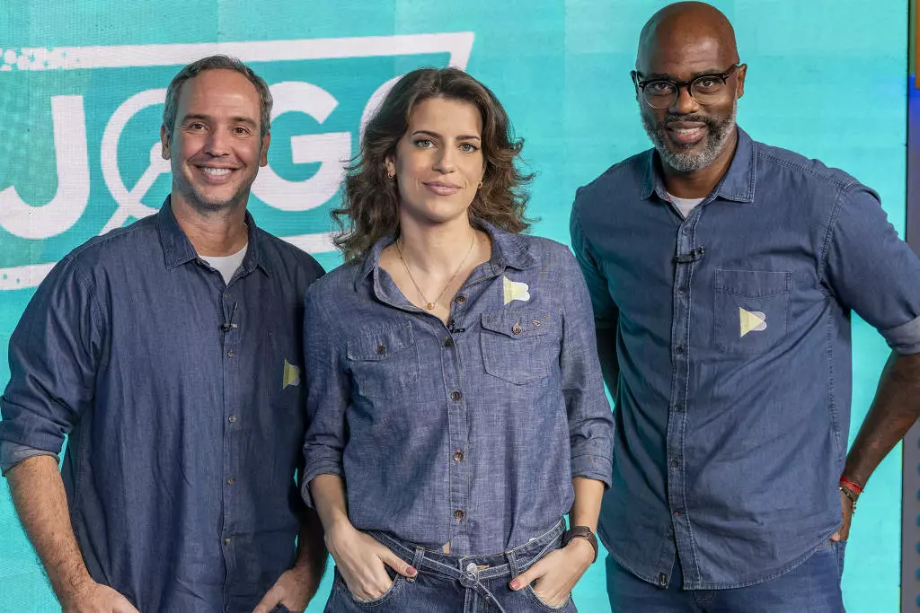 Caio Ribeiro e Grafite em ao lado da atriz Maria Bopp