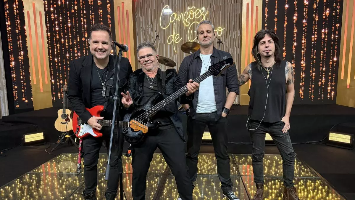 Banda Yahoo canta seu sucessos na TV Aparecida