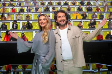 Rafa Brites e Felipe Andreoli comandam o Canta Comigo Teen