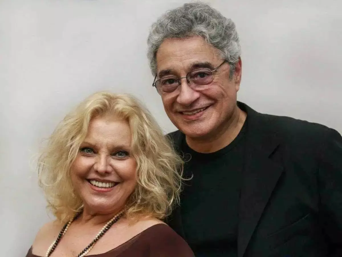 Na TV Aparecida, Jane e Herondy se destacam no Aparecida Sertaneja